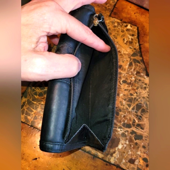 Coach black long wallet with checkbook cover - Picture 5 of 15